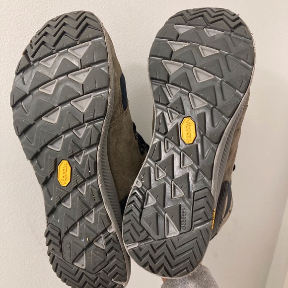 Merrell Kids Boots - Picture 2 of 3